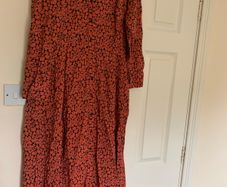 gallery dress