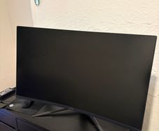 MSI Optix AG321CR - 31.5 Inch FHD Curved Gaming