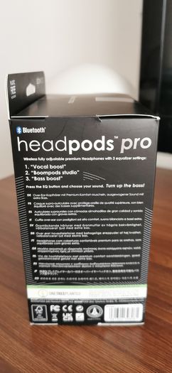 Headphones and earphones