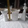 3 porcelain pieces Image 3