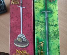 Lord of The Rings Narsil & WitchKing 1:5 official replicas