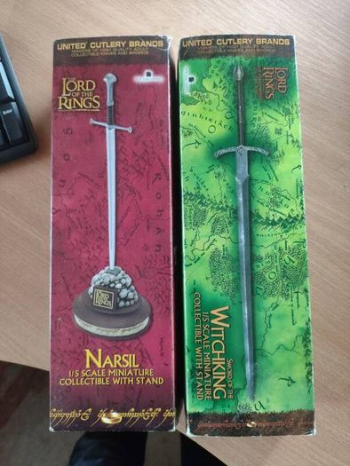 Lord of The Rings Narsil & WitchKing 1:5 official replicas
