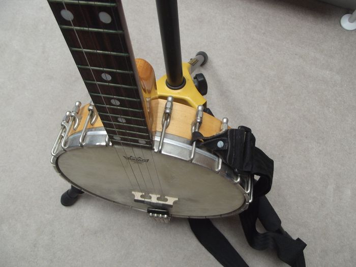 Sully's 5 String Openback banjo with hard case - Made in England
