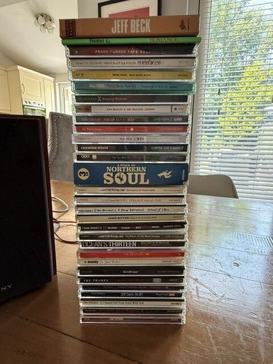 Sony Cmt-eh10 Micro Hifi plus CD Bundle