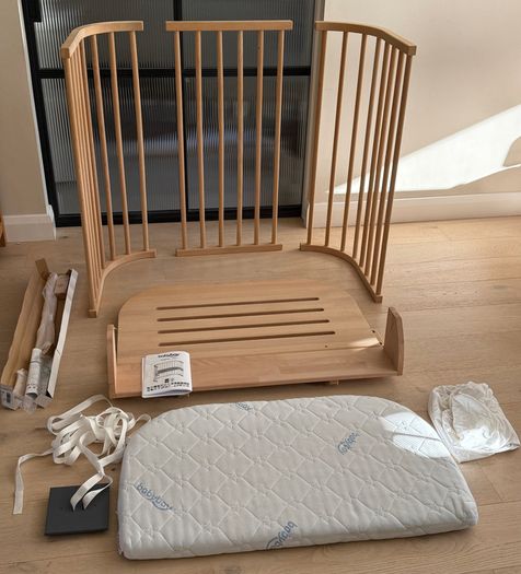 Babybay Co-Sleeper (Incomplete)