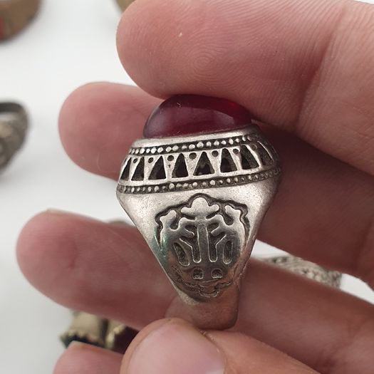 Antique Ring Lot 15 Mixed Brass, Stone & Glass Rings