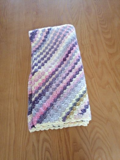 Blanket Hand Crochet 36"Sq Stunning Blanket