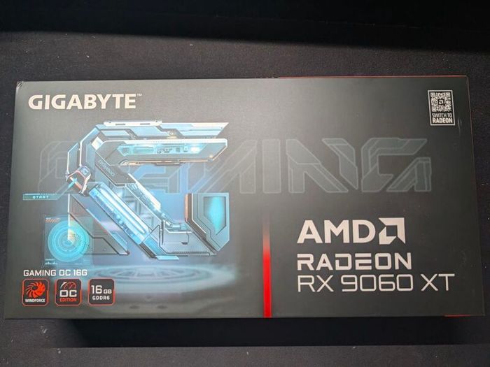 Gigabyte Gaming AMD Radeon RX 9060 XT OC ICE 16GB Graphics Card