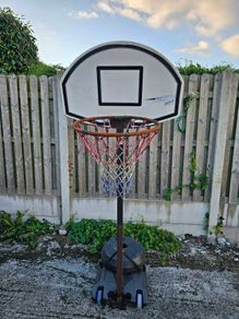 Free Kids basketball hoop
