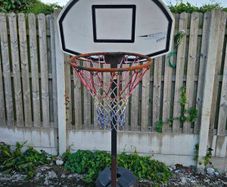 Free Kids basketball hoop
