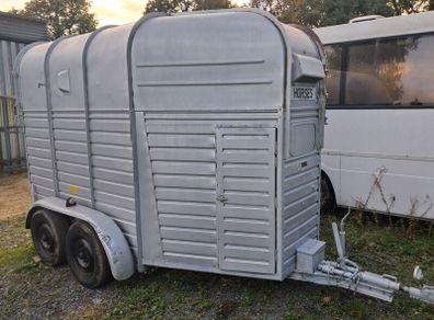 Rice horsebox