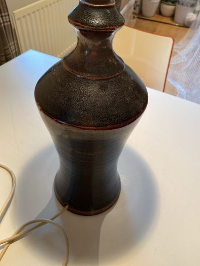 Table lamp