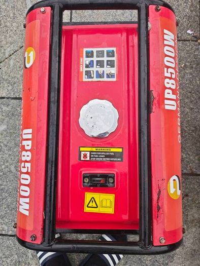 Universal Power UP8500W Petrol Generator