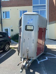 Ivor Williams horsebox
