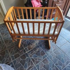 Wooden rocking crib