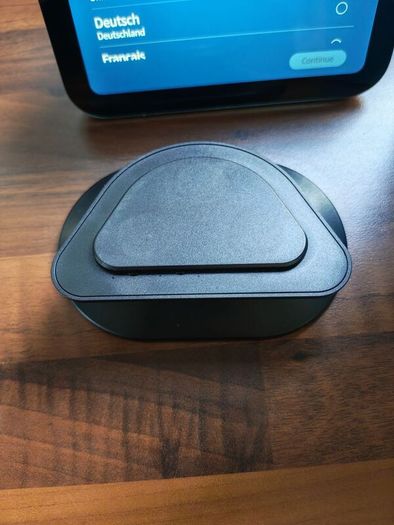 Amazon Echo show 5 newest gen with stand