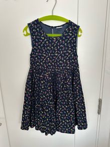 Gorgeous summer dress for a girl, 122cm, 6-7 years