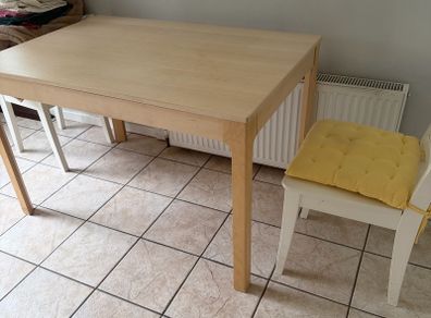 Kitchen Table & 4 IKEA Chairs