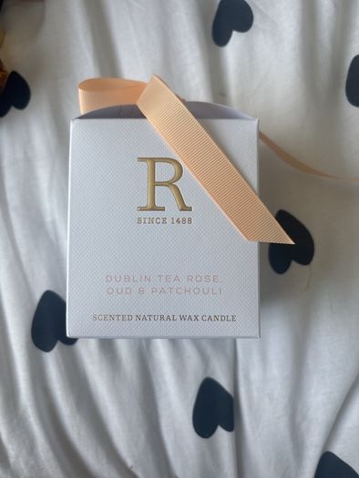 Rathbornes limited edition - scented natural wax candle