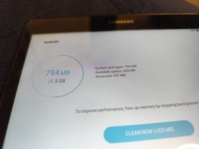 Galaxy Tab SM-T550 , 16gb / 1.5gb Black or  White