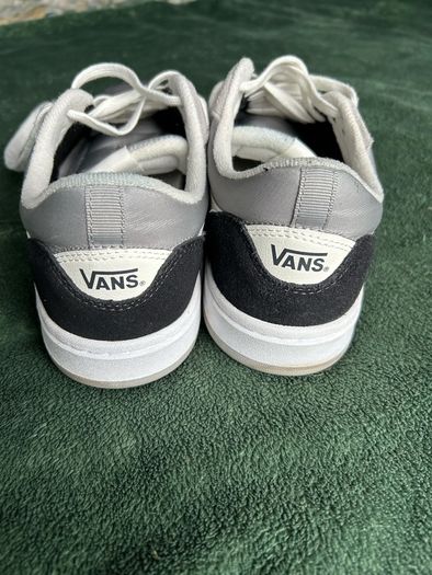 mens vans trainers