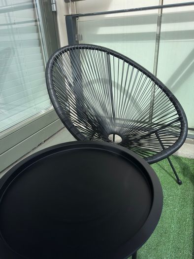2 Garden Lounge Chairs + Round Side Table