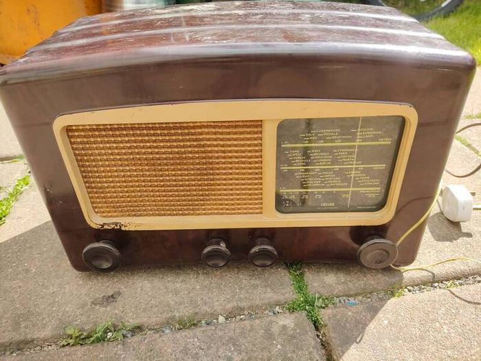 vintage radio