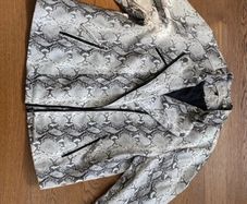 Jacket - leatherette snakeskin pattern