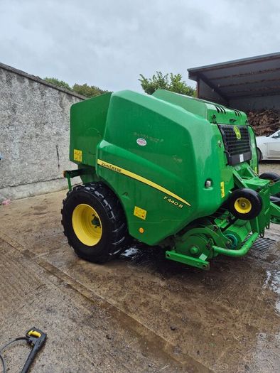 Baler John Deere F440r