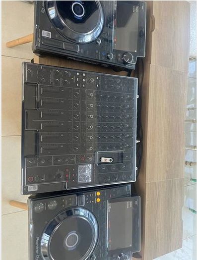 Pioneer V10 LF Mixer