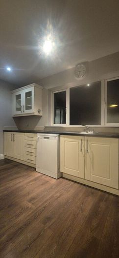 Kitchen & Appliances