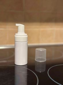 10x container 100ml with pump, empty cosmetic bottle dispenser