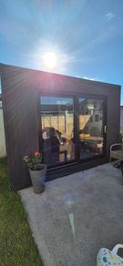 Garden Room/Home Office/Salon/Barbers