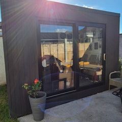 Garden Room/Home Office/Salon/Barbers