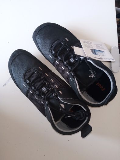 High Quality Men's Barefoot Walking/Running Lace-up Shoes From Feelmax Super Thin Super Strong KEPROTEC / KEVLAR Sole 40% OFF!