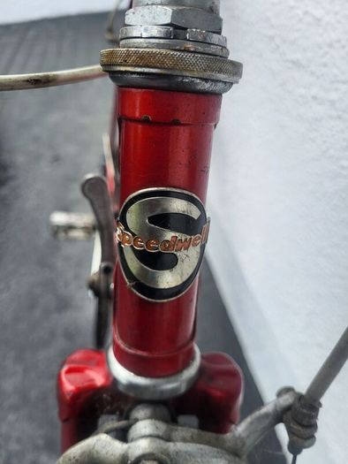 Old Skool Road Bike In Working Order. Read Add Description