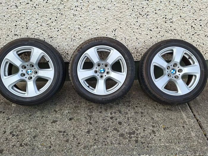 BMW alloy wheels x3.   Size 225/50R17