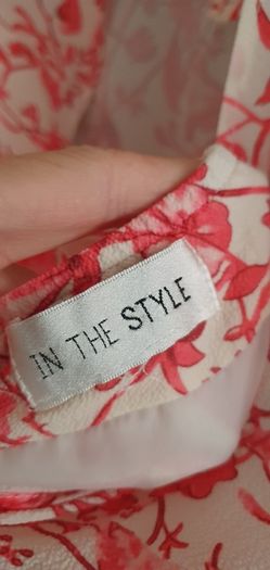 In The Style  Pretty Sz 10
