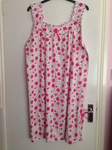 Brand new lovely sleepwear