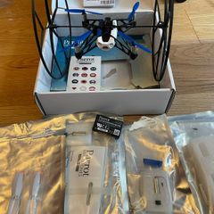 Parrot Rolling Spider Minidrone