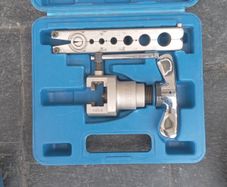 Value VFT-808 manual eccentric flaring tool