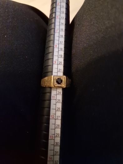 9ct ruby