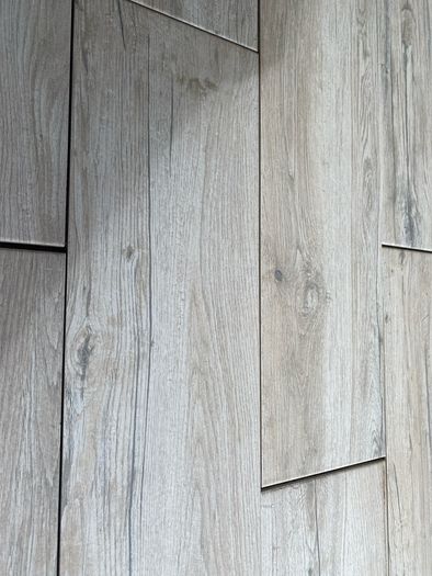 Floor tiles