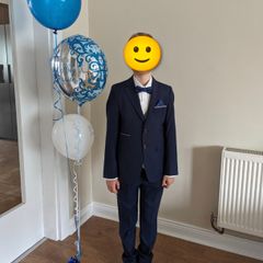 First communion Benetti suit plus Benetti shoes size 4