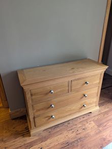 Solid Oak Chest of Drawers