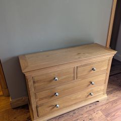 Solid Oak Chest of Drawers