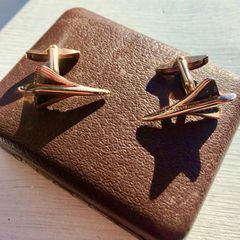 Cuff links