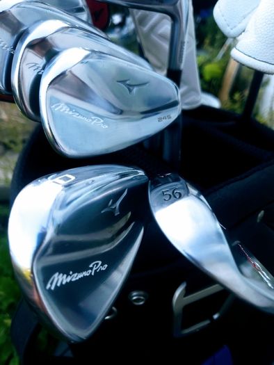 Set of Premium Golf Clubs