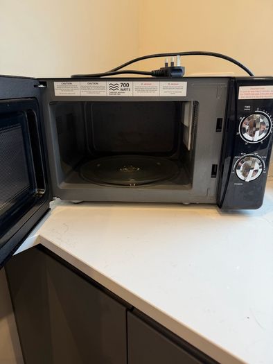 Russell Hobbs microwave