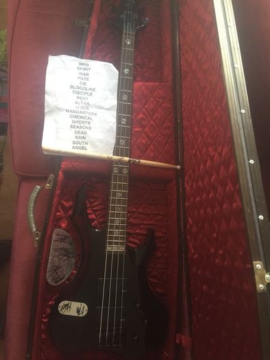 Signed By Slayer In 2013 Ltd/esp Ta600 (tom Araya)signature Bass Guitar